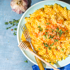 Macarrão cremoso fácil de fazer.
