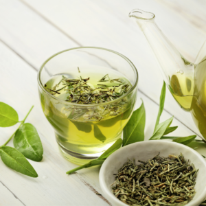 Chá verde e crescimento dos cabelos. Será mesmo?