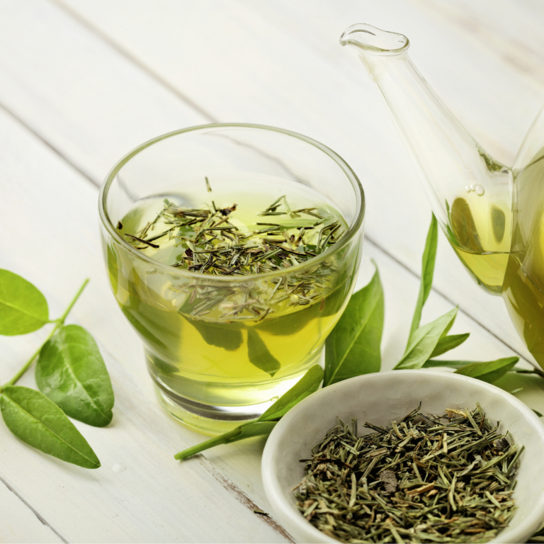 Chá verde e crescimento dos cabelos. Será mesmo?